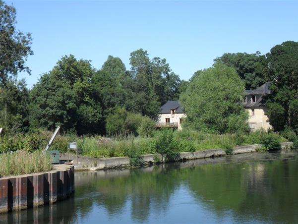 Moulin de Villevêque proche de l'Hôtel 3 étoiles l'Océane proche d'Angers en Maine et Loire